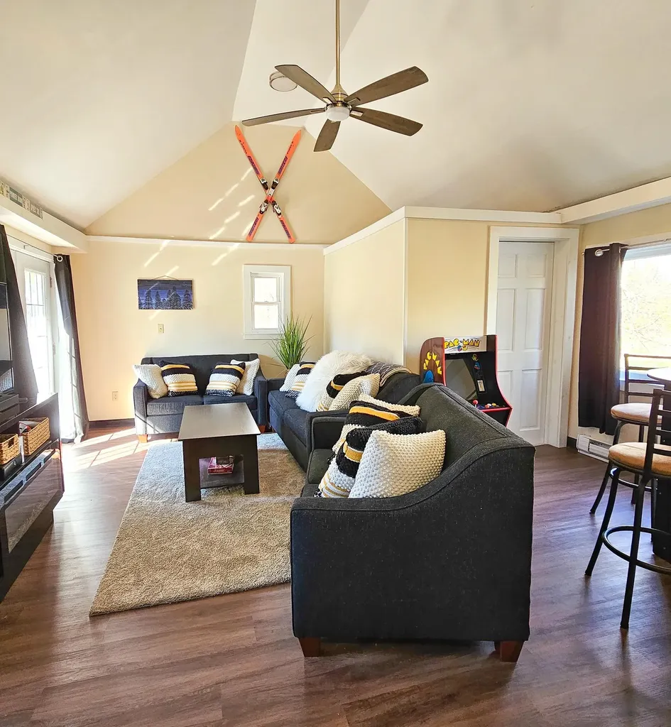 3590 Vt 103 North Chester VT 05143