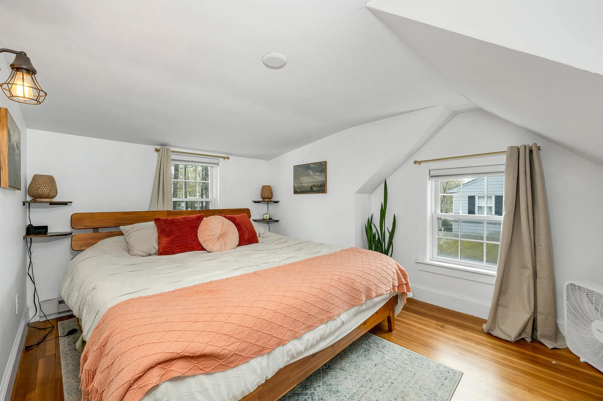 51 Winnicoash Street Laconia NH 03246
