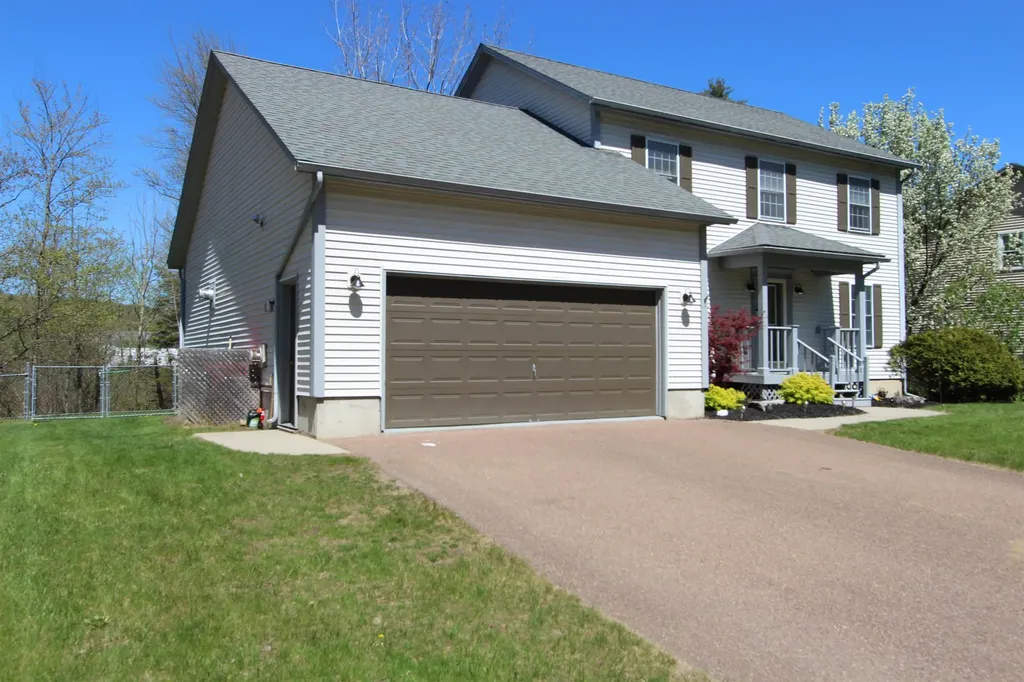 147 Edgewood Drive Colchester VT 05446