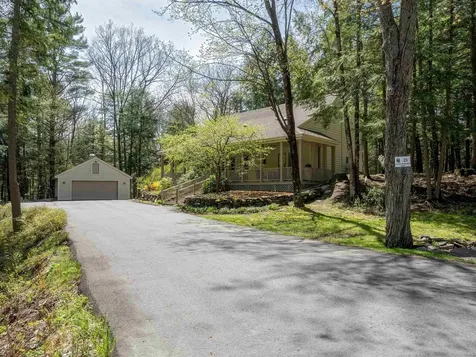 23 Lyman Batcheller Road Hartford VT 05059