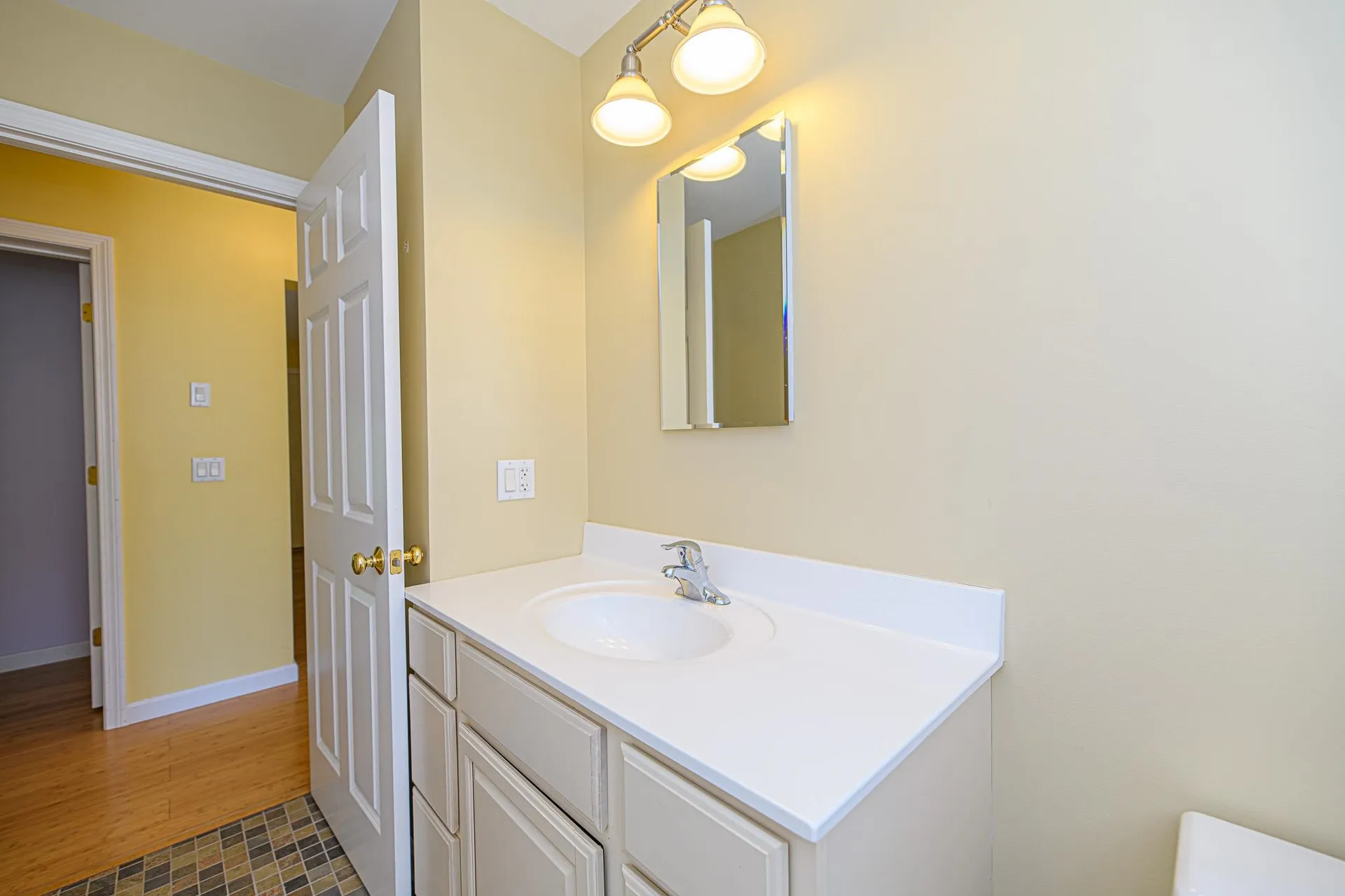 23 Cate Road Deerfield NH 03037