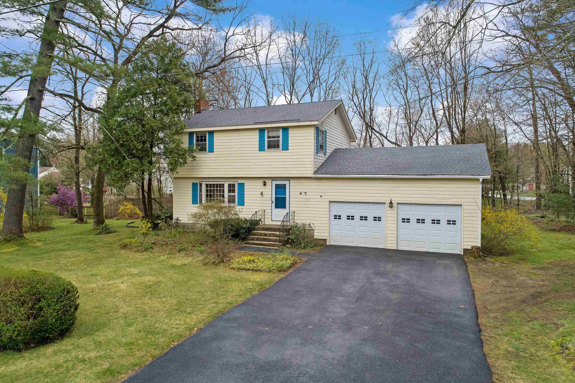 23 Hartwood Drive Merrimack NH 03054