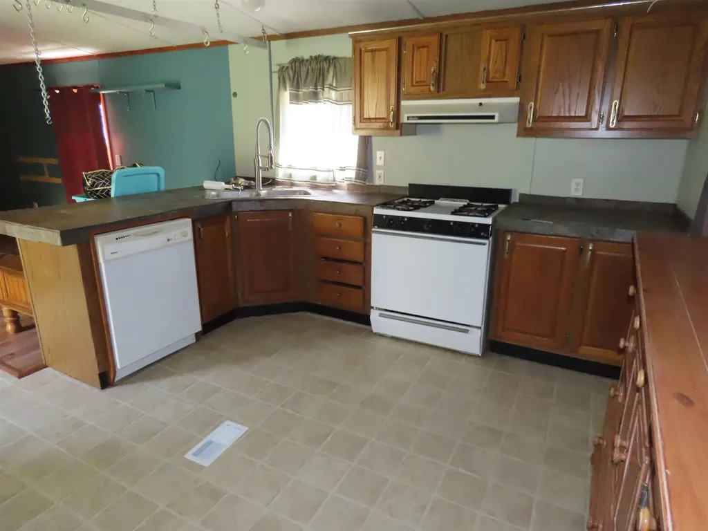 240 Green Mountain Park Pownal VT 05261