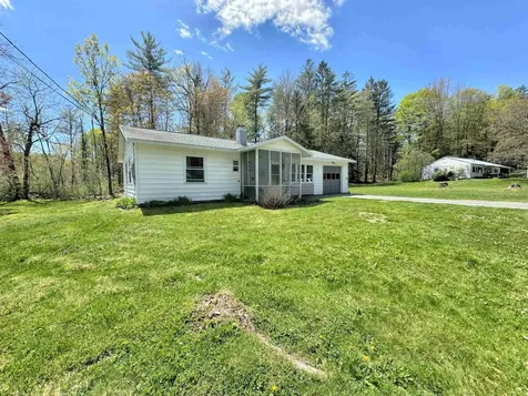 10 Highlandview Road Claremont NH 03743