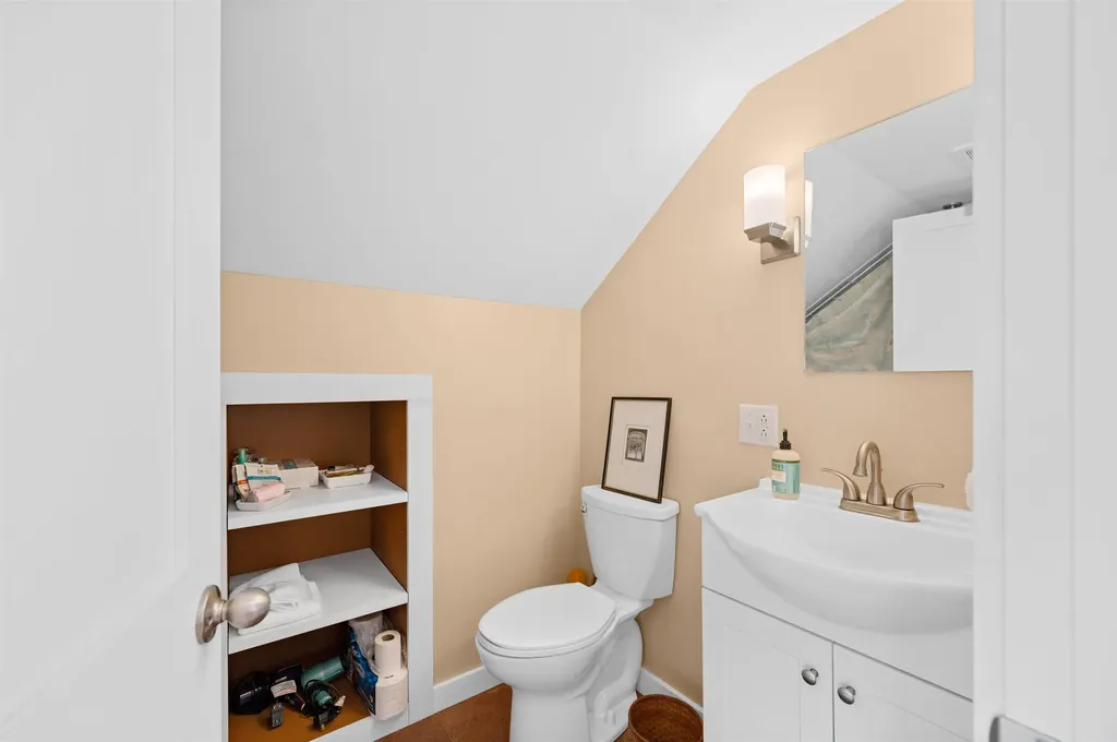 176 Brown's Court Richmond VT 05477