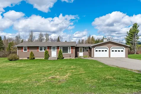 782 South Hill Road Stewartstown NH 03576