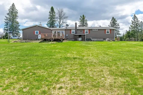 782 South Hill Road Stewartstown NH 03576