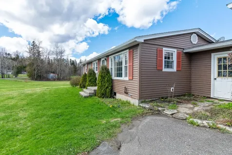 782 South Hill Road Stewartstown NH 03576