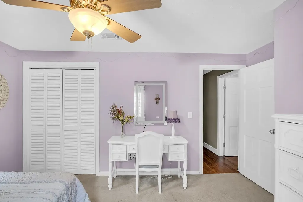 10 Merrill Drive Atkinson NH 03811