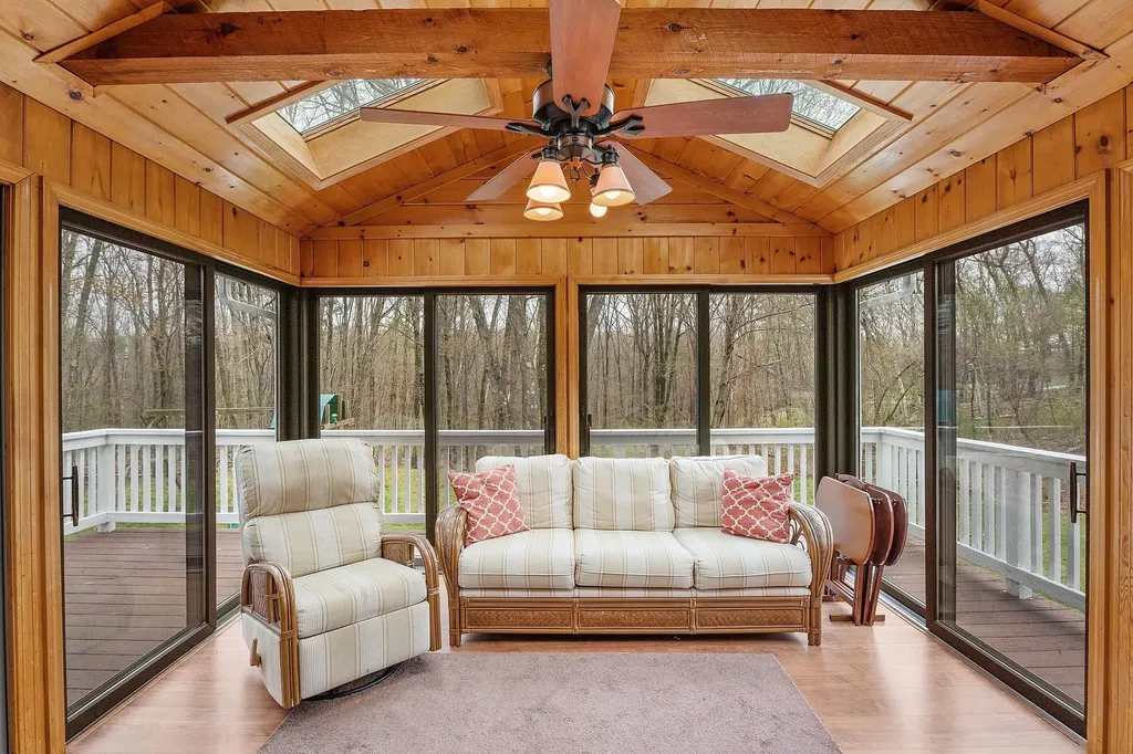 10 Merrill Drive Atkinson NH 03811