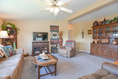 6 Sunset Avenue Franklin NH 03235