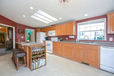 6 Sunset Avenue Franklin NH 03235