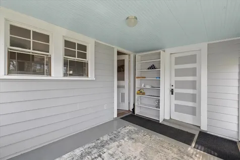 17 Marian Street Burlington VT 05401