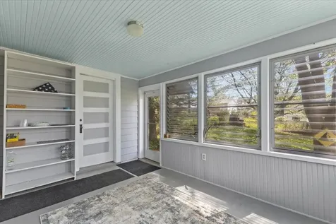 17 Marian Street Burlington VT 05401