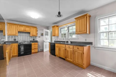 17 Marian Street Burlington VT 05401