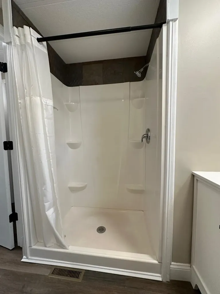 26 Melendy Road Milford NH 03055