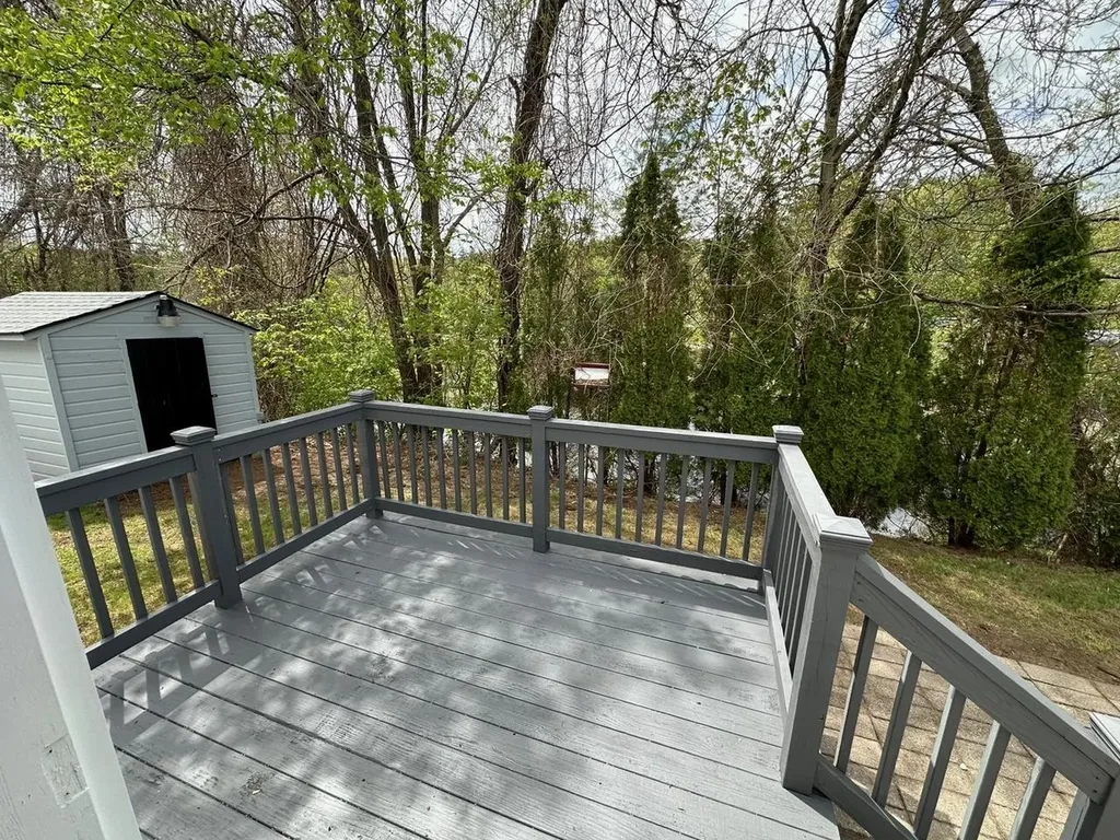 26 Melendy Road Milford NH 03055
