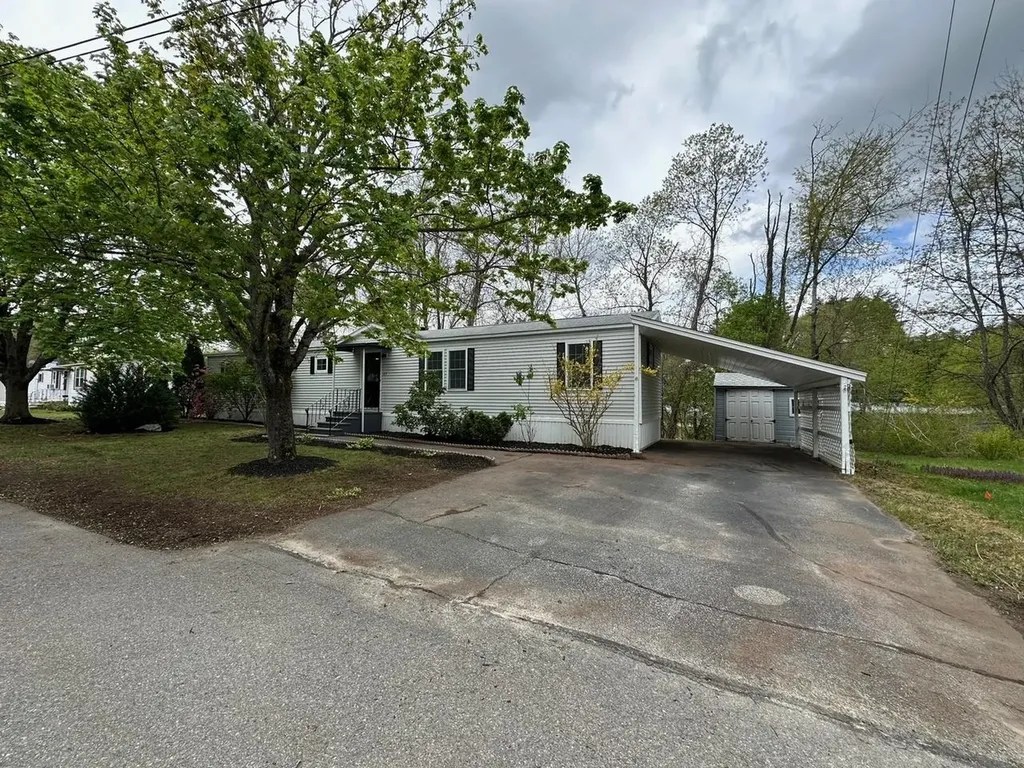 26 Melendy Road Milford NH 03055