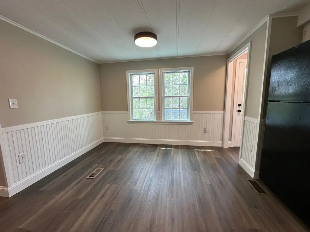 26 Melendy Road Milford NH 03055