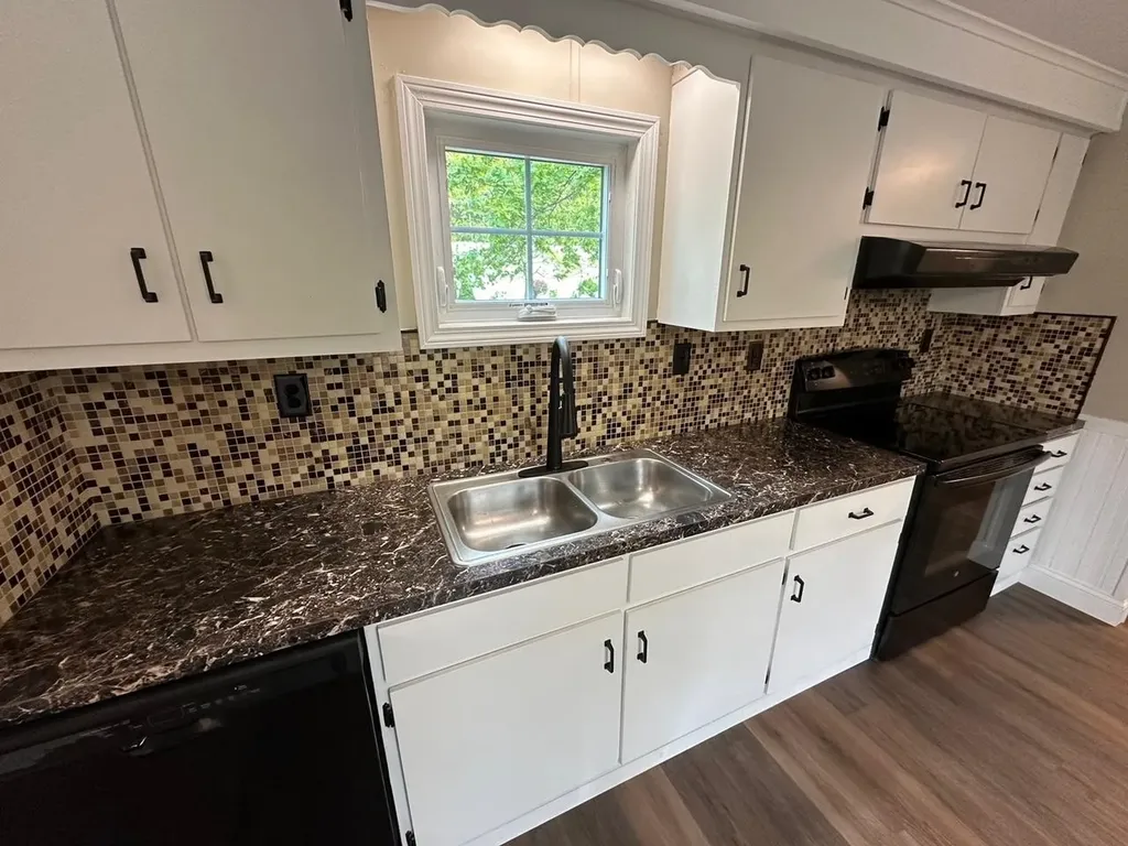 26 Melendy Road Milford NH 03055