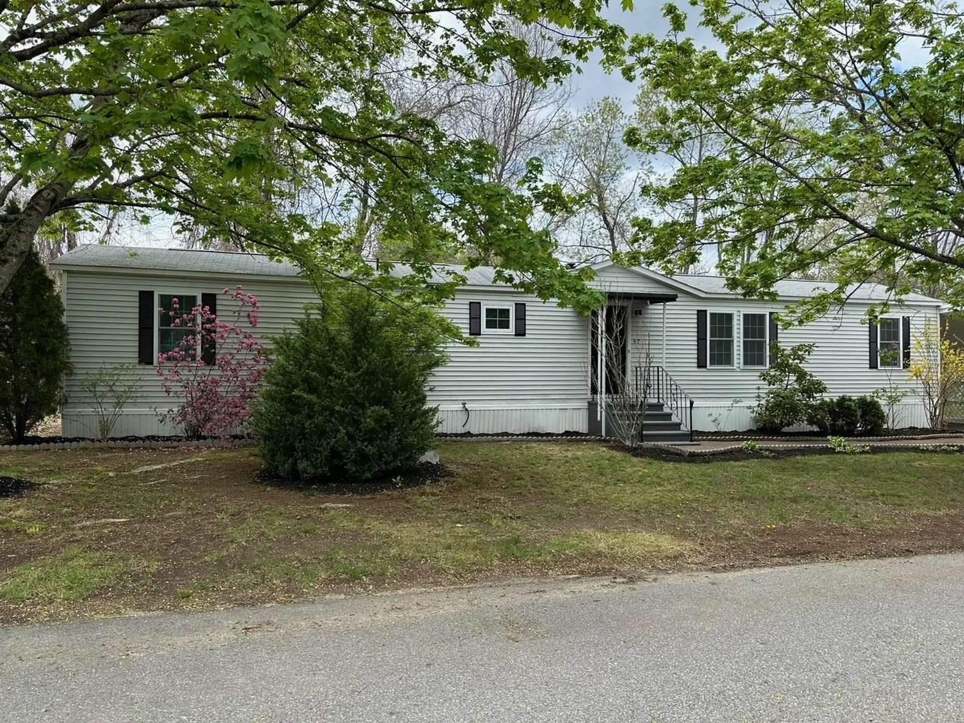 26 Melendy Road Milford NH 03055