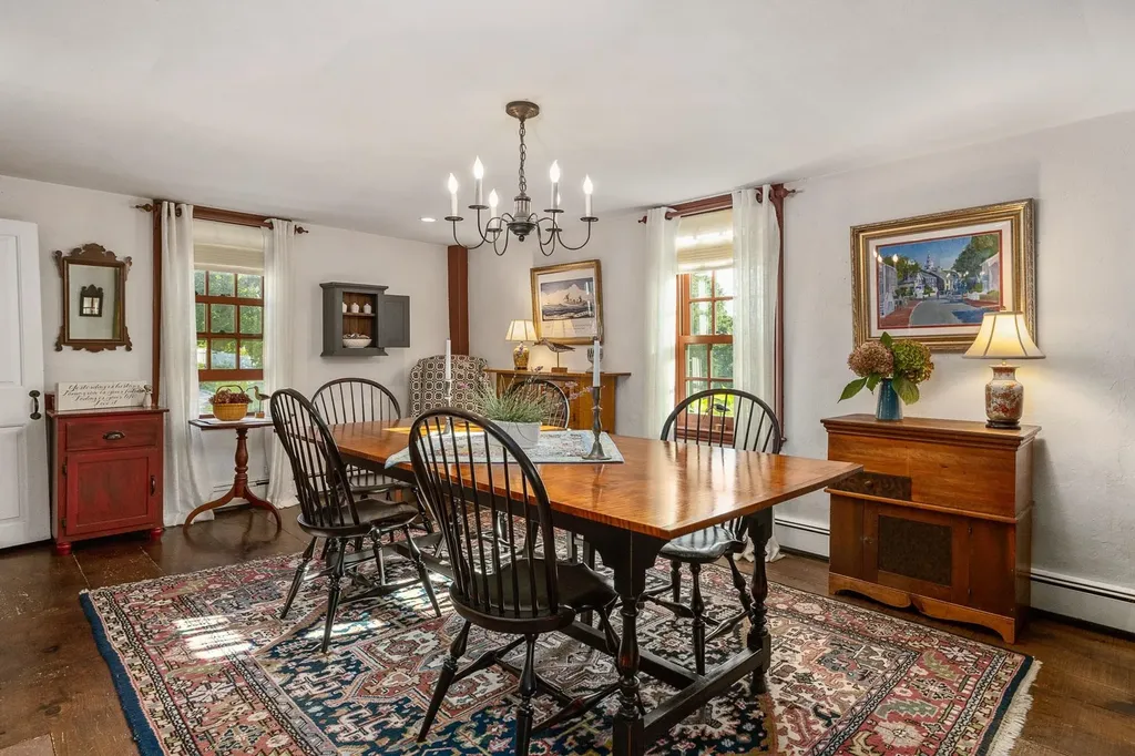 33 Piscataqua Street New Castle NH 03854