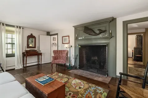 33 Piscataqua Street New Castle NH 03854