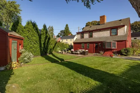 33 Piscataqua Street New Castle NH 03854