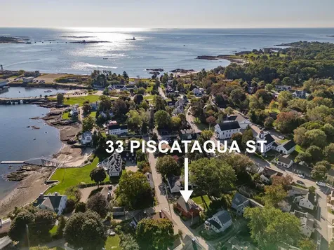 33 Piscataqua Street New Castle NH 03854