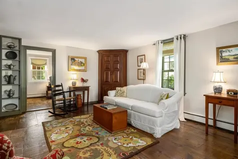 33 Piscataqua Street New Castle NH 03854