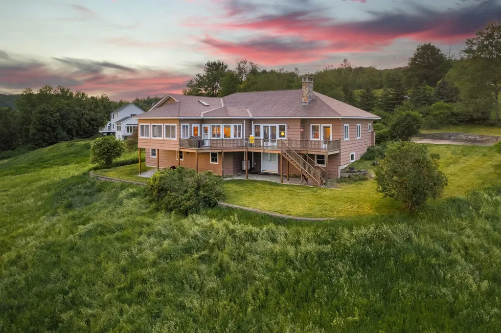 31 Eagle Ridge Drive Lebanon NH 03766