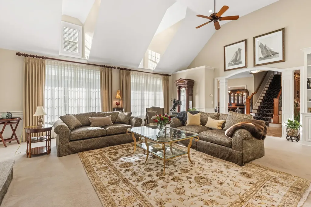 9 Whitehorse Drive Rye NH 03870