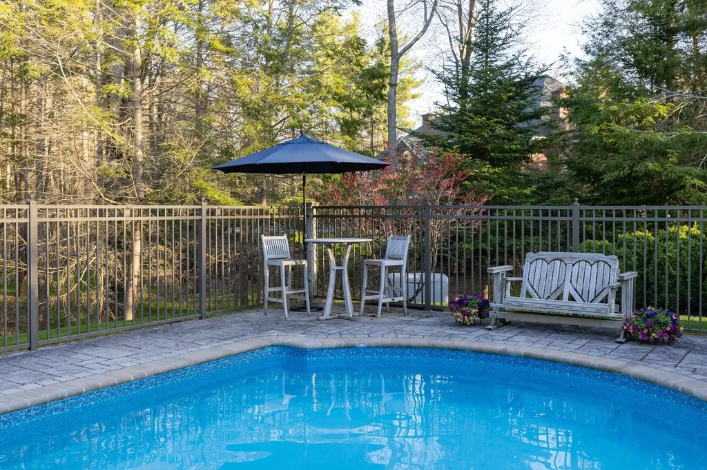 9 Whitehorse Drive Rye NH 03870
