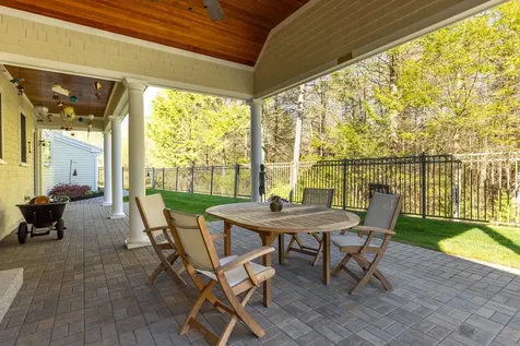 9 Whitehorse Drive Rye NH 03870