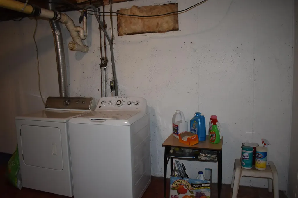 67 Shaker Hill Road Enfield NH 03748