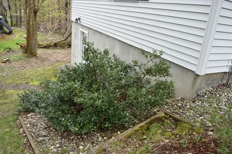 67 Shaker Hill Road Enfield NH 03748