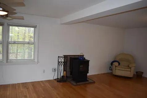 67 Shaker Hill Road Enfield NH 03748