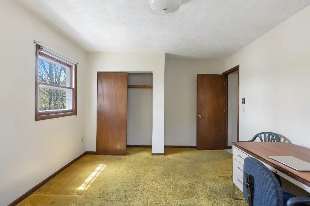 17 Van Patten Parkway Burlington VT 05408