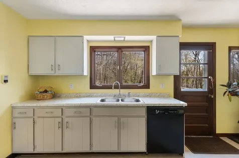 17 Van Patten Parkway Burlington VT 05408
