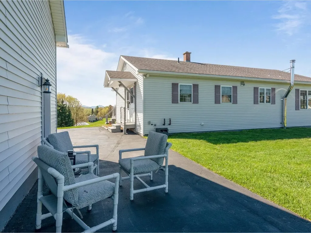 127 West Cobble Hill Road Barre Town VT 05461