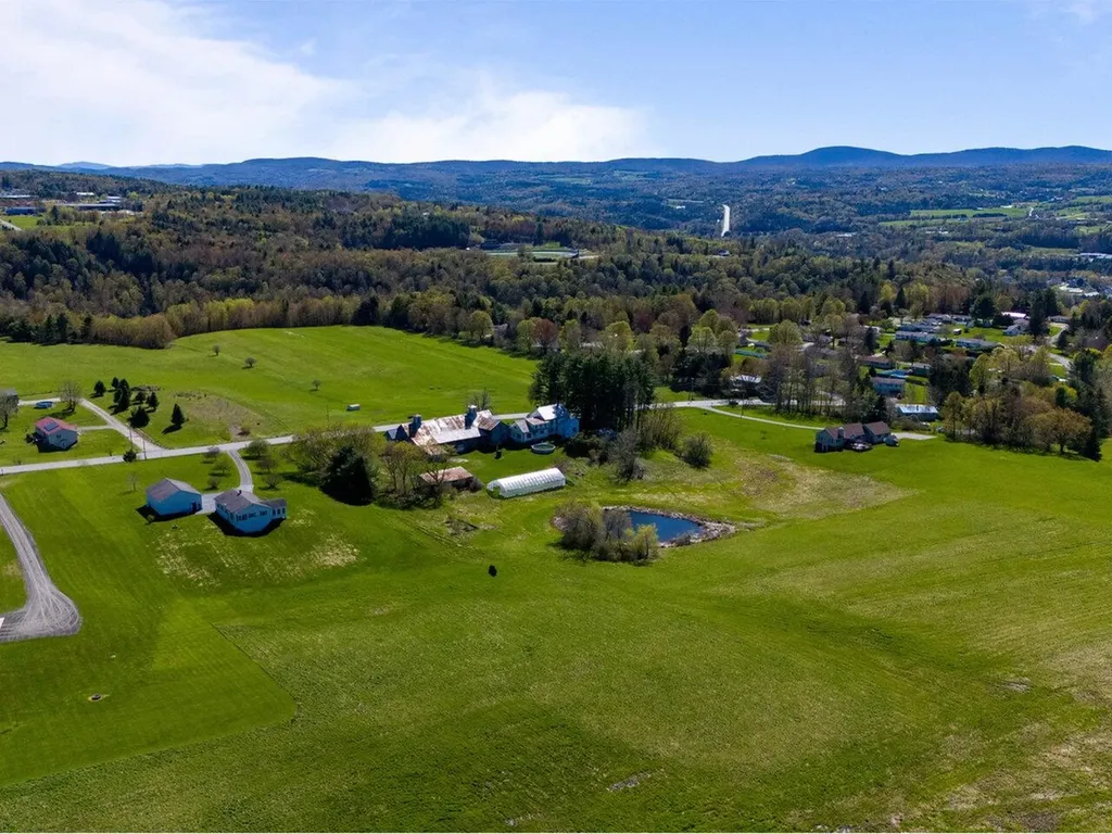 127 West Cobble Hill Road Barre Town VT 05461
