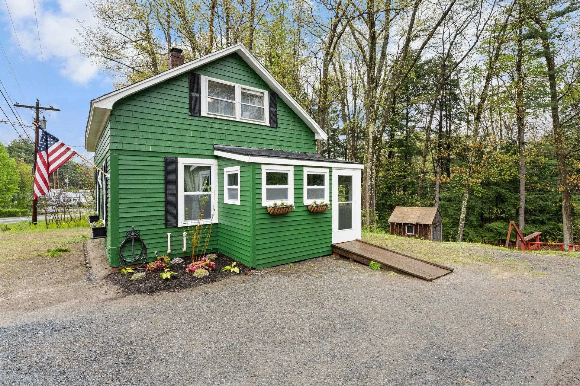 273 Maple Avenue Claremont NH 03743