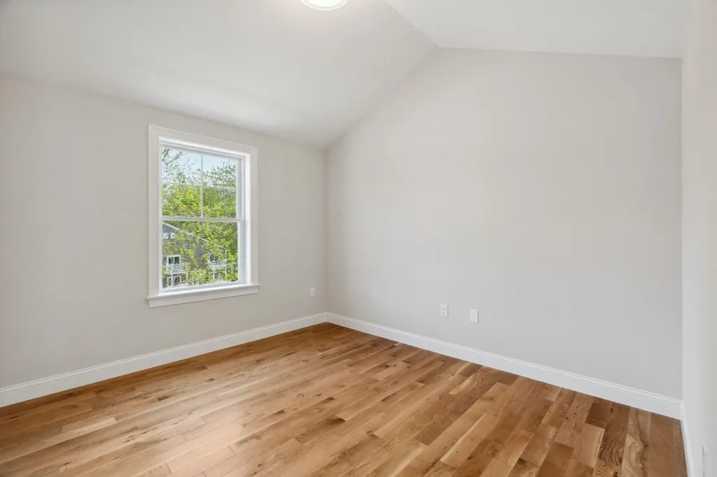 39 Juniper Lane Portsmouth NH 03801