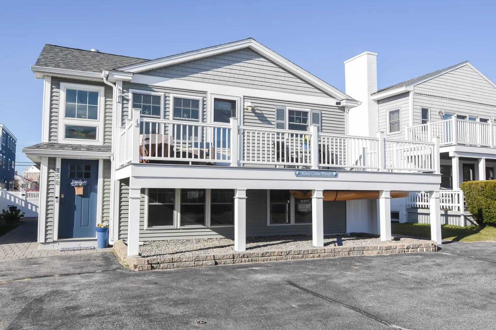 358 Woodstock Street Seabrook NH 03874