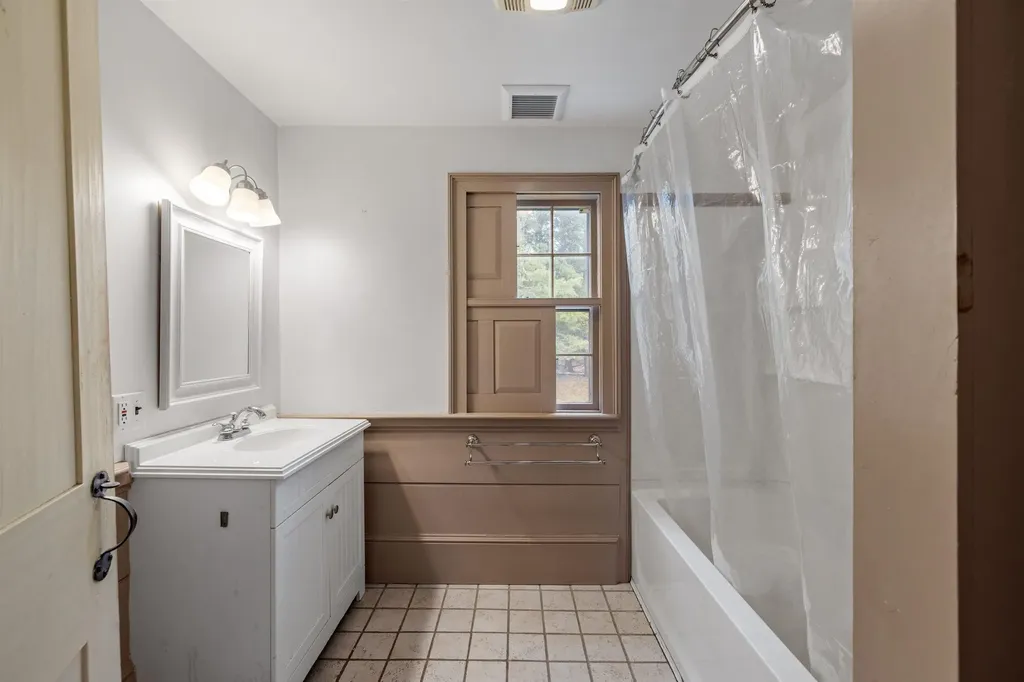 509 Province Road Belmont NH 03220