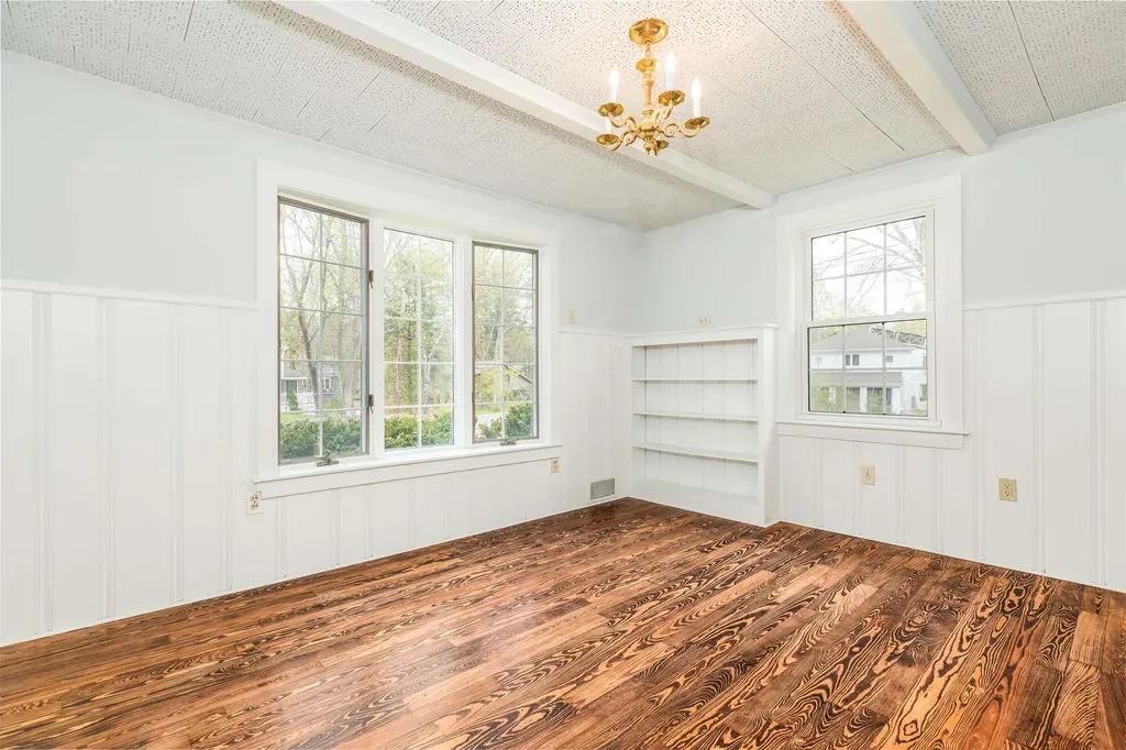 8 Thompson Lane Durham NH 03824
