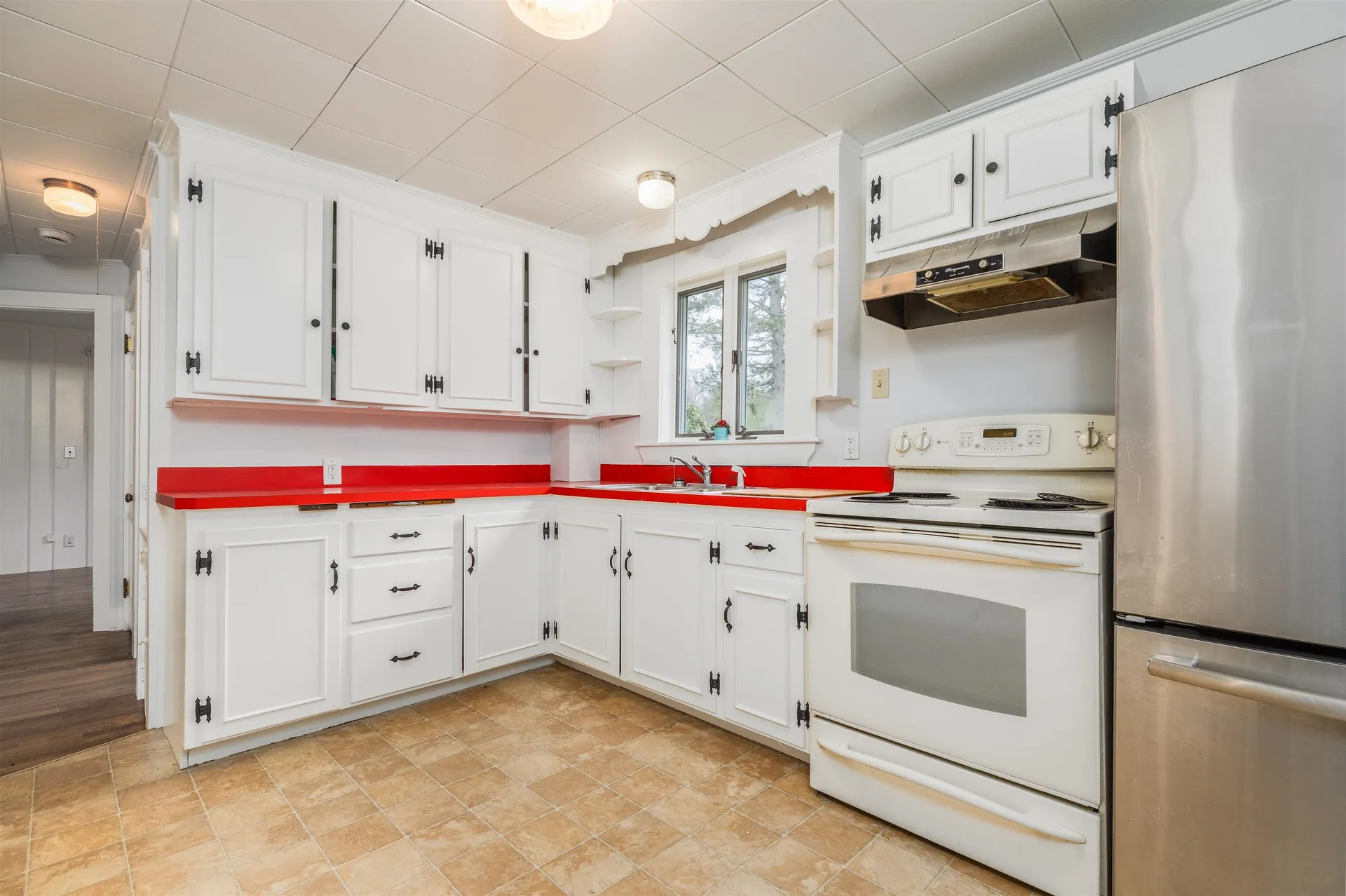 8 Thompson Lane Durham NH 03824