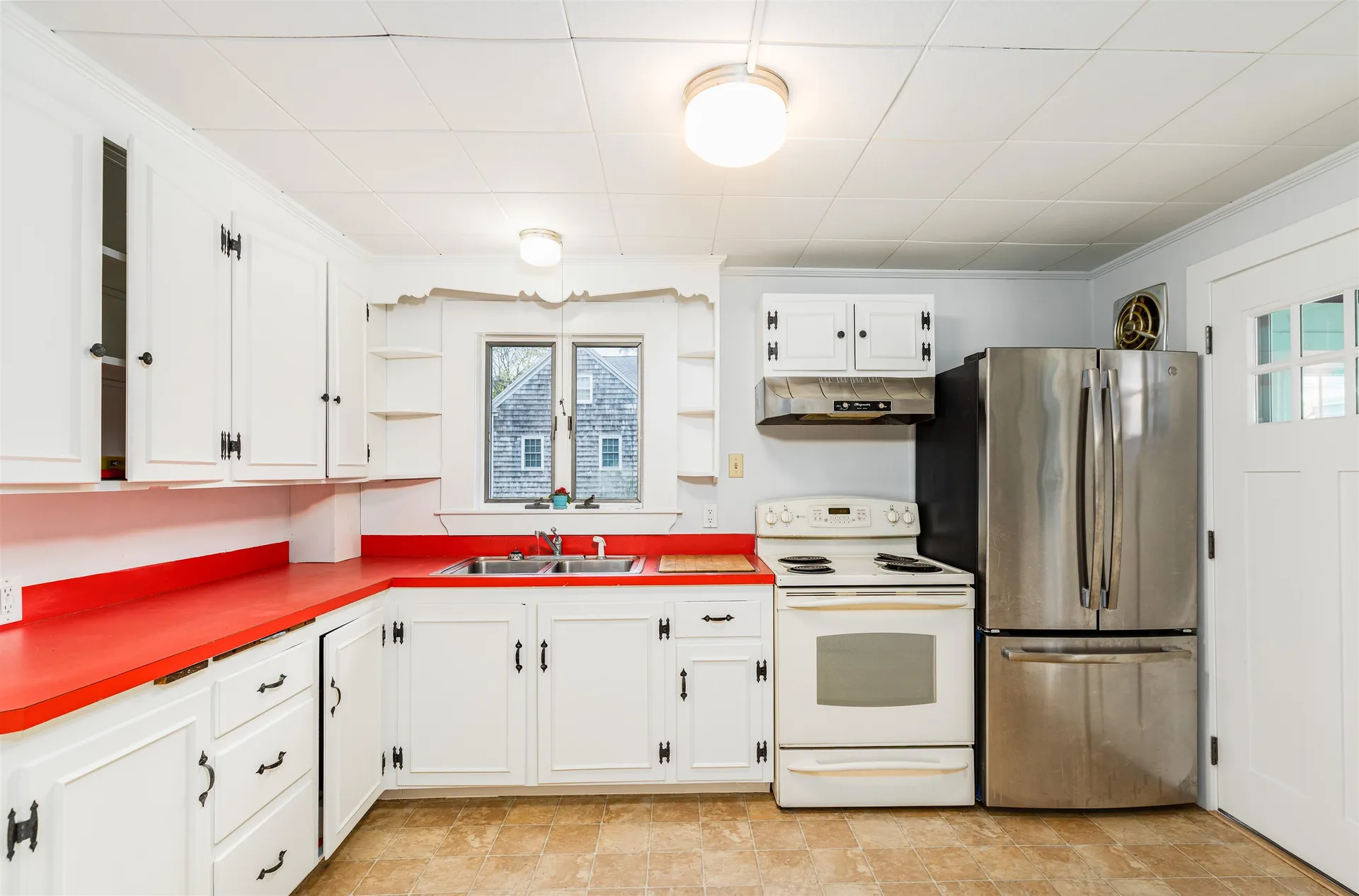 8 Thompson Lane Durham NH 03824