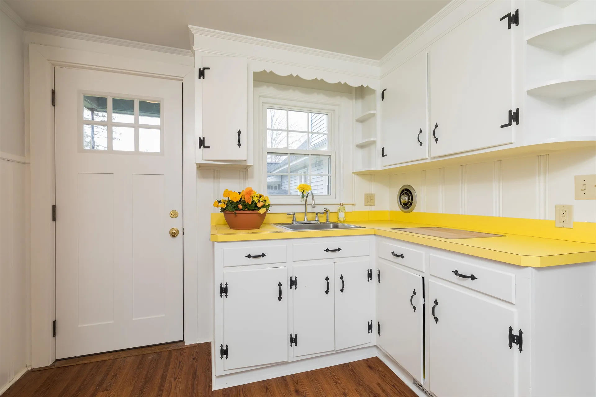 8 Thompson Lane Durham NH 03824