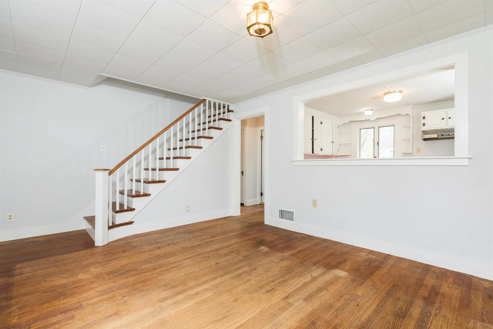 8 Thompson Lane Durham NH 03824
